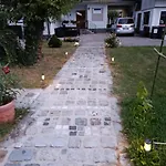 Silvia Apartment *